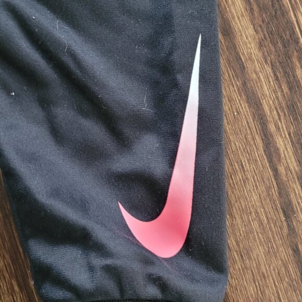Nike Kid's Pink  Black 2-Piece Long Sleeve Sweater  Sweatpant Set Size 18M - Picture 5 of 9